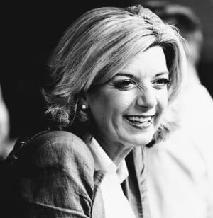 Headshot of Annabel Smith, Beer writer, Trainer & Sommelier at BeerBelle